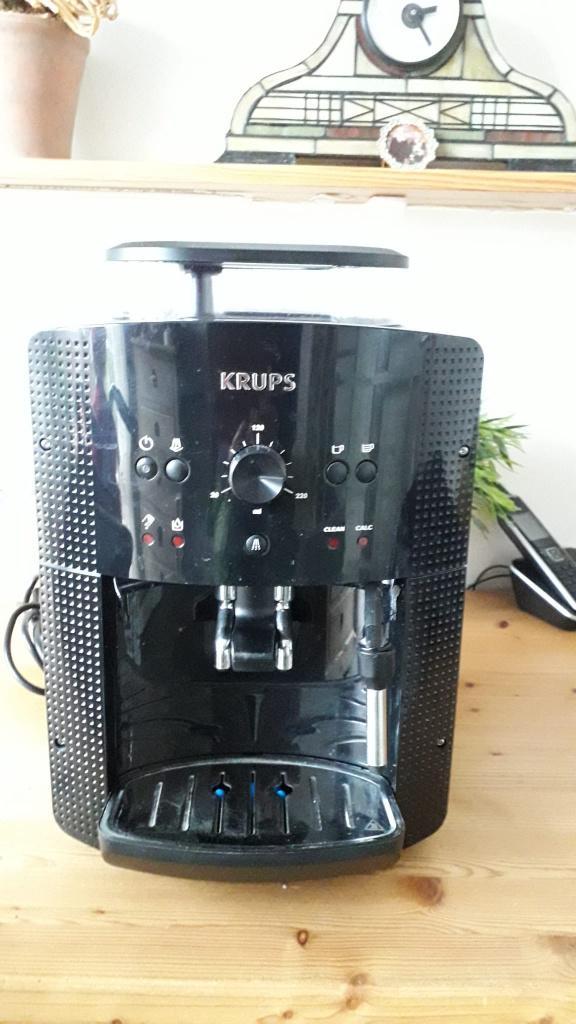 Krups koffiebonen machine met stoompijpje voor melk, Witgoed en Apparatuur, Koffiezetapparaten, Zo goed als nieuw, Koffiebonen