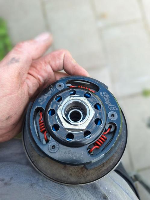 Stage 6 koppeling voor piaggio minarelli en peugeot, Fietsen en Brommers, Brommeronderdelen | Algemeen, Zo goed als nieuw, Blok
