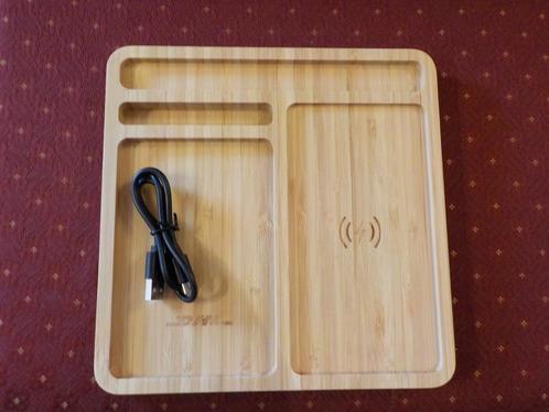 Bamboo Docking Station organizer, Computers en Software, Dockingstations, Nieuw, Docking station, Telefoon, Ophalen of Verzenden
