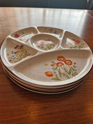 Vintage borden Wilde bloemen ️ beschikbaar voor biedingen
