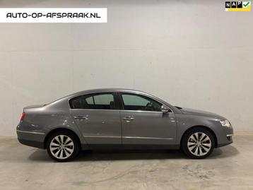 Volkswagen Passat 2.0 FSI Automaat Trekhaak APK beschikbaar voor biedingen