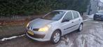 Renault Clio 1.2 met APK ‼️ BJ 2006   Emmissie 4‼️, Auto's, Voorwielaandrijving, Stof, 74 pk, Zwart
