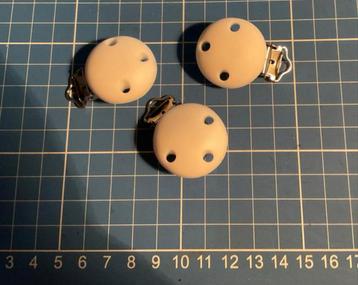 Speen Koord Clips - 3 Stuks beschikbaar voor biedingen