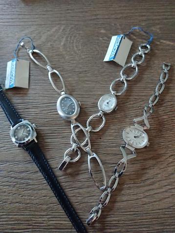 Dames Armband Horloges Nos New Old Stock Opwinders Zie Fotos beschikbaar voor biedingen