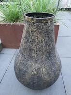 Metalen windlicht goudkleurig/ zwart., Huis en Inrichting, Ophalen, Overige materialen, Overige kleuren, Zo goed als nieuw