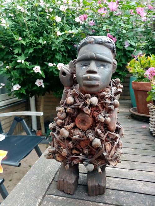 Nkisi antiek spijkerbeeld, Antiek en Kunst, Kunst | Niet-Westerse kunst, Ophalen of Verzenden