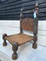 Stoel antiek Swat Valley, Antiek en Kunst, Ophalen