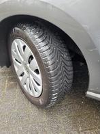 Winterbanden met velgen en opzetdop Volkswagen Polo, Auto-onderdelen, Banden en Velgen, Ophalen, Gebruikt, 15 inch, Winterbanden