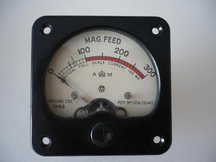 Meter, moving coil 1942., Antiek en Kunst, Antiek | Gereedschap en Instrumenten, Ophalen of Verzenden