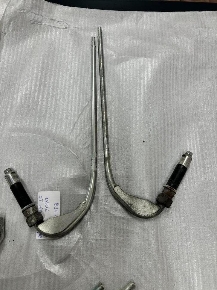 Piaggio Vespa Sprint / Primavera windscherm beugels / stang, Motoren, Accessoires | Overige, Zo goed als nieuw, Ophalen of Verzenden