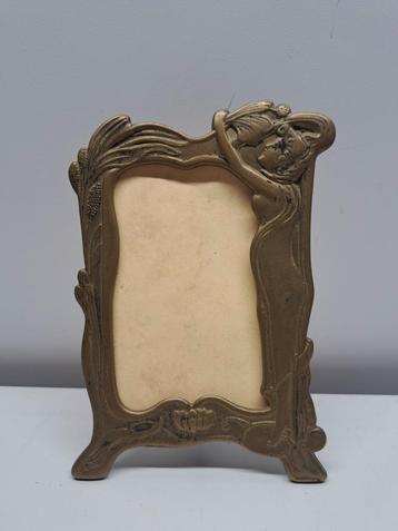 Jugendstil fotolijstje beschikbaar voor biedingen