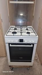 Bosch gasfornuis met heteluchtoven, Ophalen, 4 kookzones, Zo goed als nieuw, Gas
