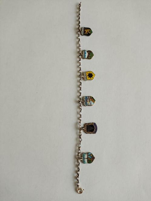 Mooi vintage sterling zilveren armband met emaille bedels, Antiek en Kunst, Antiek | Goud en Zilver, Verzenden