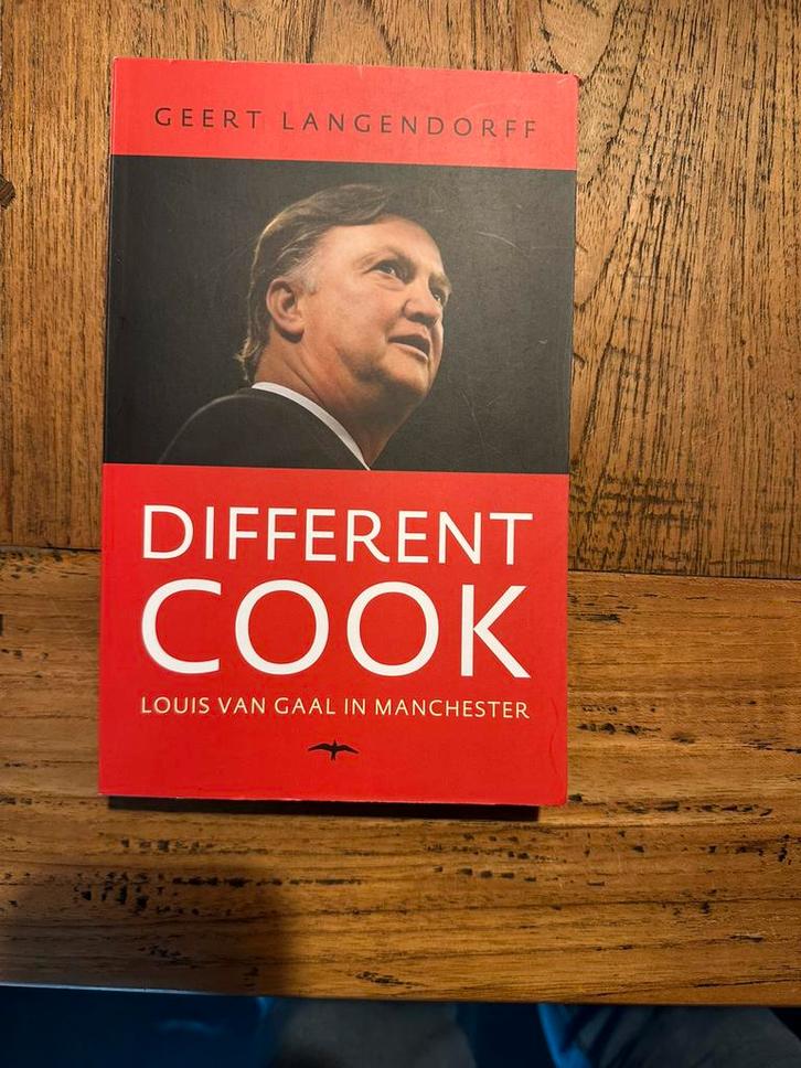 Geert Langendorff - Different cook, Boeken, Biografieën, Nieuw, Sport, Ophalen of Verzenden