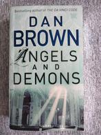 Dan Brown Angels & Demons, Gelezen, Ophalen of Verzenden