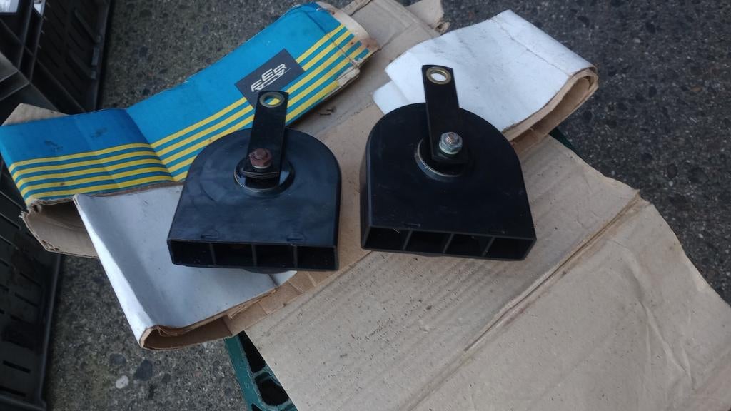 Claxon Set Nieuw in Doos, Ophalen of Verzenden, Nieuw, Universele onderdelen