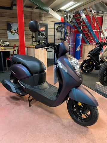 Gebro scooters: Sym mio 50i NIEUW BJ2025 beschikbaar voor biedingen