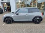 MINI Mini 2.0 COOPER S CHILI AUTOMAAT REEDS RIJKLAAR! | Navi, 1195 kg, Gebruikt, 4 stoelen, USB