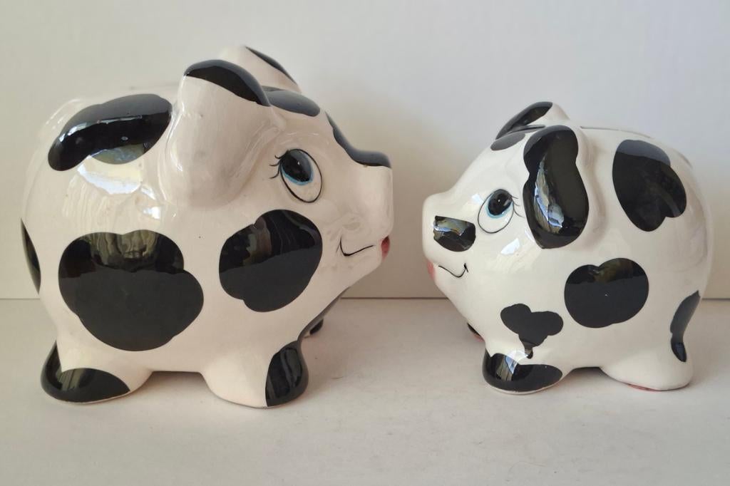 Twee spaarvarkens, Ophalen of Verzenden, Gebruikt, Steen, Aardewerk of Keramiek, Dier