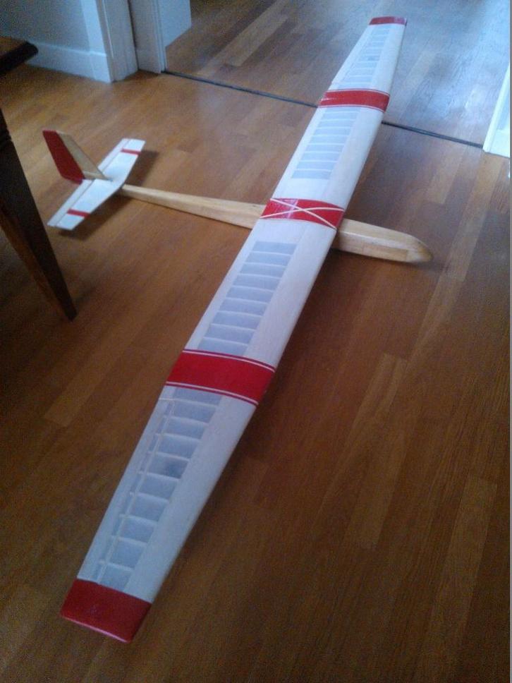 zwever voor verzamelaar....IBA Bauermann, Hobby en Vrije tijd, Modelbouw | Radiografisch | Vliegtuigen, Nieuw, RTF (Ready to Fly)