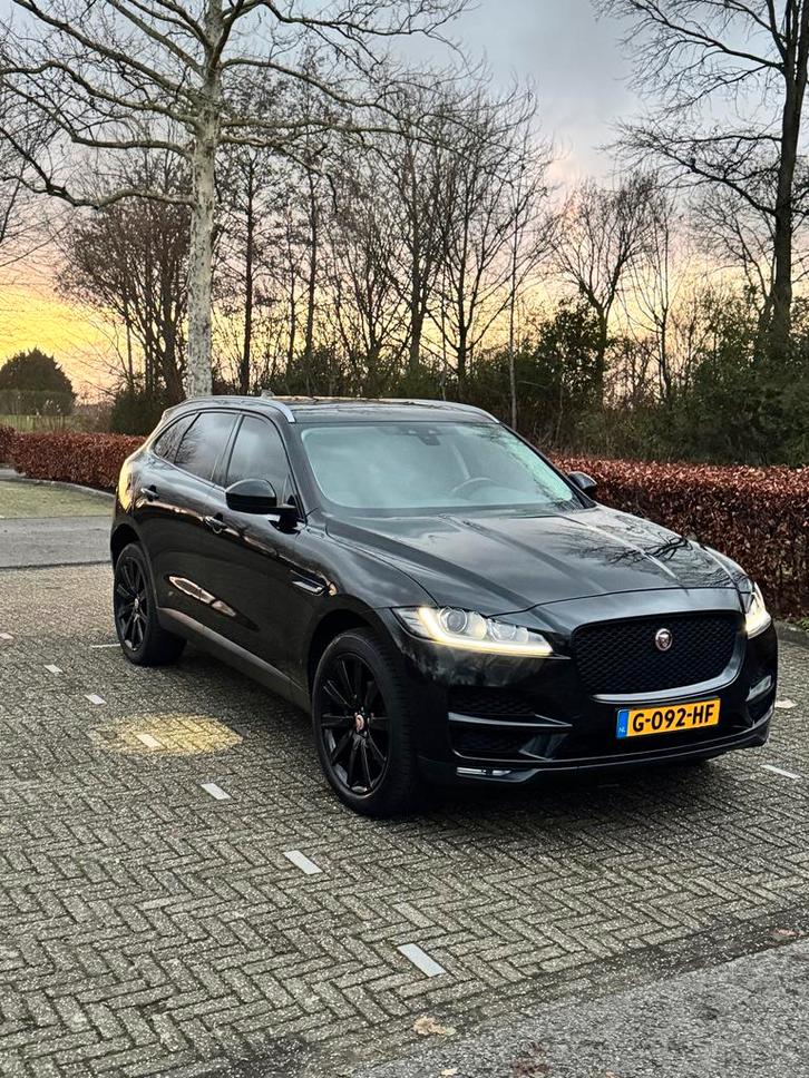 Jaguar F-Pace 2.0 Supercharged 250pk AWD Aut 2019  Zwart NAP, Auto's, Jaguar, Particulier, F-Pace, 4x4, ABS, Achteruitrijcamera