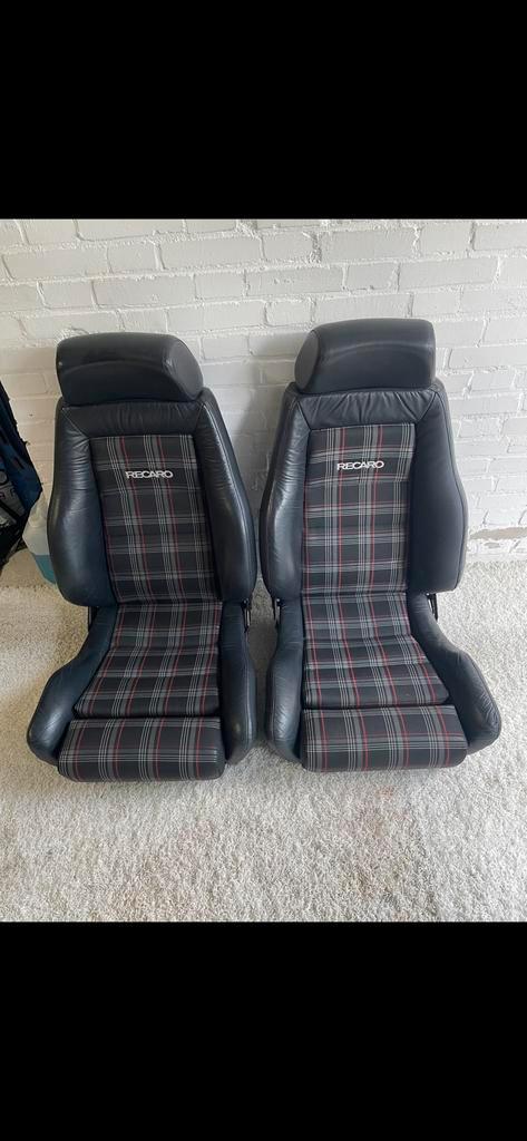 Recaro stoelen half leer met rode gti ruitjes, Auto-onderdelen, Interieur en Bekleding, Alfa Romeo, Amerikaanse onderdelen, Audi