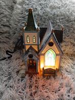 VINTAGE KERK MET VERLICHTING BESCHADIGD NU 10€ ZIE FOTO,S ZW, Diversen, Kerst, Ophalen of Verzenden