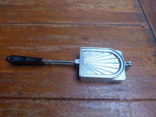 Vintage tost ijzer en wafelijzer in een, Sefama, Antiek en Kunst, Antiek | Keukenbenodigdheden, Ophalen of Verzenden
