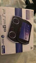 PSP GO, Spelcomputers en Games, Spelcomputers | Sony PSP, Ophalen of Verzenden, Zo goed als nieuw, Zwart