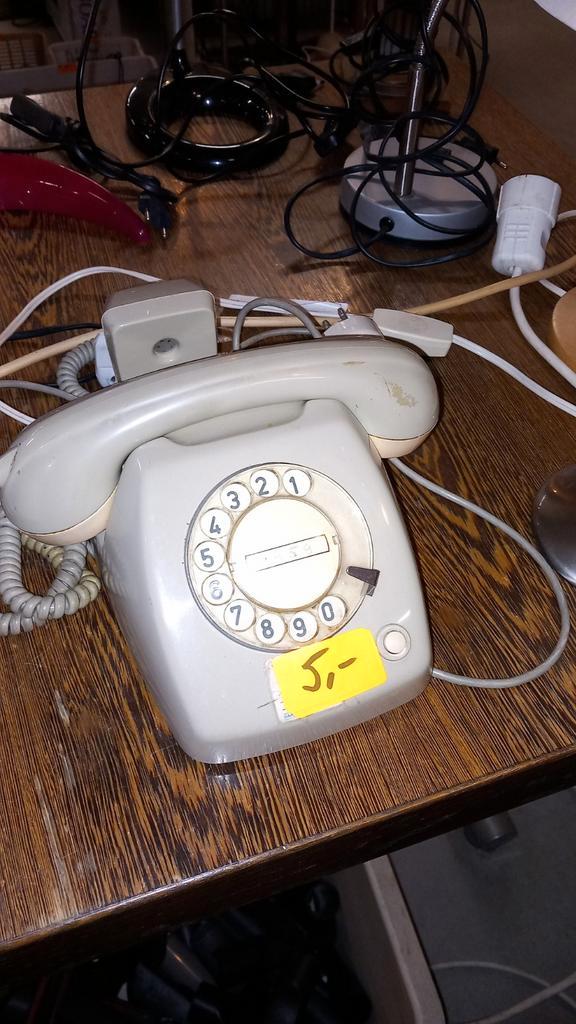 Vintage Draaitelefoon T-65 ericsson, Antiek en Kunst, Curiosa en Brocante, Ophalen of Verzenden