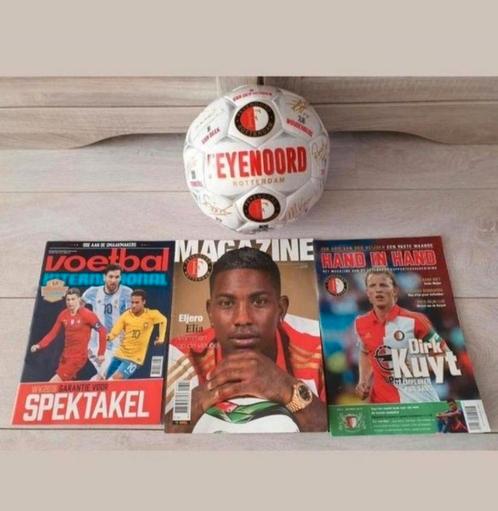 Feyenoord items ter overname oa kampioensbal & magazines, Verzamelen, Sportartikelen en Voetbal, Zo goed als nieuw, Boek of Tijdschrift