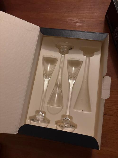 Nuutajarvi Aurora Likeurglaasjes - Set van 3 in Doos Heikki, Antiek en Kunst, Antiek | Glas en Kristal, Ophalen of Verzenden