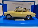 Volkswagen 1500 sedan zachtgeel Mcg 1:18 KRD, Hobby en Vrije tijd, Modelauto's | 1:18, Ophalen of Verzenden, Zo goed als nieuw