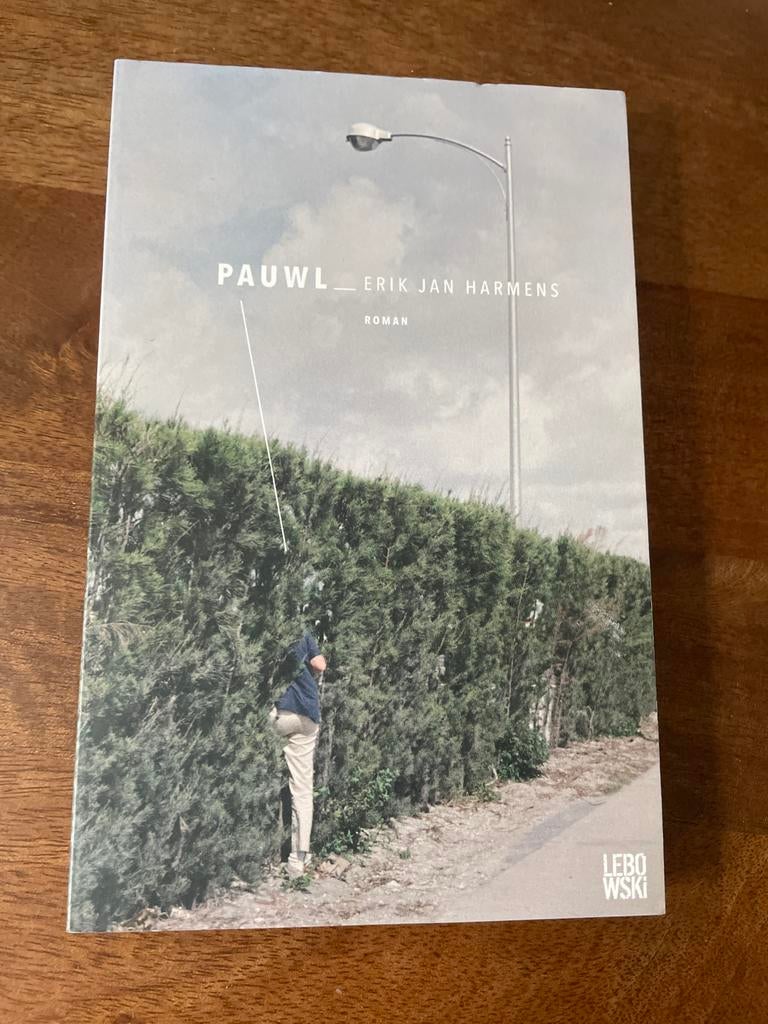 Pauw! - Erik Jan Harmens Roman, Ophalen of Verzenden, Gelezen, Nederland