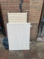 Oude radiatoren + oud ijzer badkamer, Doe-het-zelf en Verbouw, Ophalen, 30 tot 80 cm, Gebruikt, Radiator