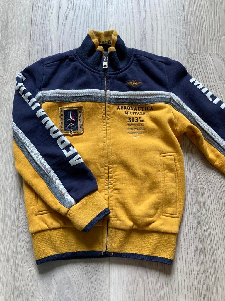 Supermooi vest aeronautica militare  maat 116, Ophalen of Verzenden, Zo goed als nieuw, Jongen, Trui of Vest