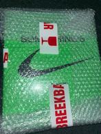 Nike x Virgil Abloh Somethings Off tafelboek, Ophalen of Verzenden, Nieuw, Overige onderwerpen