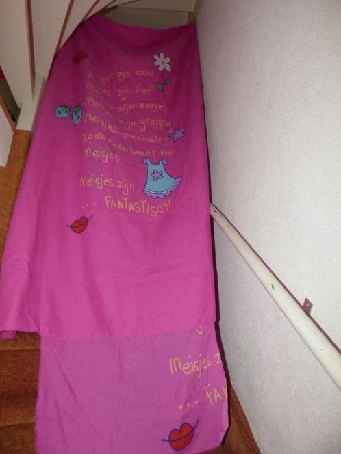 Leuk fuchsiaroze dekbedovertrek 'Meisjes zijn fantastisch..', Kinderen en Baby's, Kinderkamer | Beddengoed, Gebruikt, Dekbedovertrek