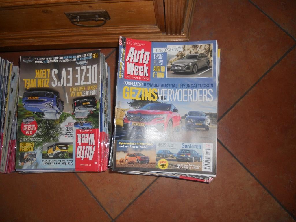 Vier jaargangen Autoweek, Ophalen, Zo goed als nieuw, Algemeen