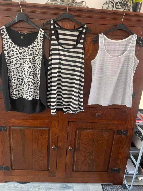 3 Z.g.a.n verschillende mouwloze Topjes van H&M maat 42, Kleding | Dames, Tops, Zo goed als nieuw, Maat 42/44 (L), Overige kleuren
