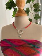 Ketting rood kraaltjes bedel blauw, Nieuw, Ophalen of Verzenden, Rood, Overige materialen
