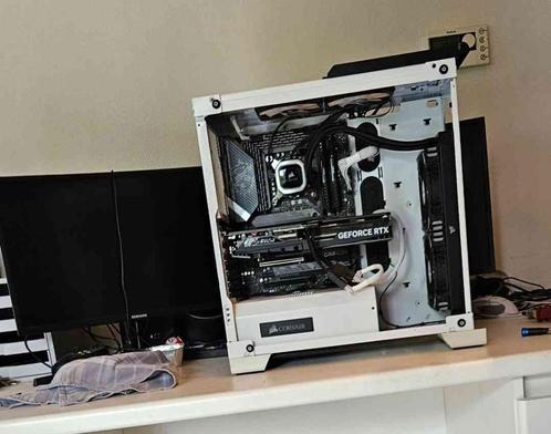 Intel i9 11900F + MSI Z590 Gaming WIFI + Corsair H115i Plati, Computers en Software, Processors, Zo goed als nieuw, 8-core, 4 Ghz of meer