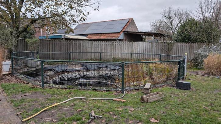 Metalen Hekwerk met 2 Poorten (26m), Tuin en Terras, Tuinhekken en Hekwerk, Ophalen