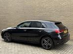 Mercedes-Benz A-klasse 250e Business Solution AMG Limited |, Auto's, Stof, Gebruikt, Euro 6, 4 cilinders