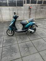 Piaggio zip 80cc 2012, Ophalen, Zo goed als nieuw, Benzine, Zip