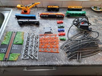 Treinbaan (Mehano trainline) inclusief wagons beschikbaar voor biedingen