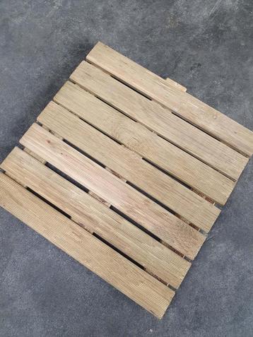 Tuintegels Geimpregneerd grenen 50x50 cm nergens goedkoper!! beschikbaar voor biedingen