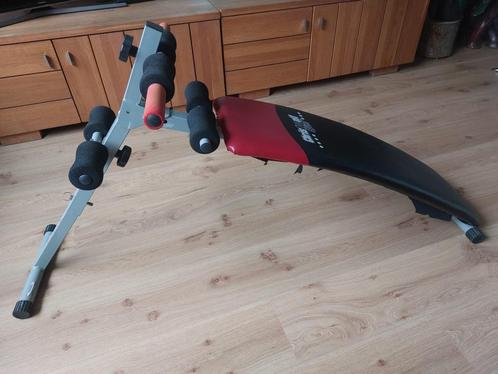 Buikspierbank verstelbaar, Sport en Fitness, Fitnessapparatuur, Gebruikt, Overige typen, Buik, Overige materialen, Ophalen