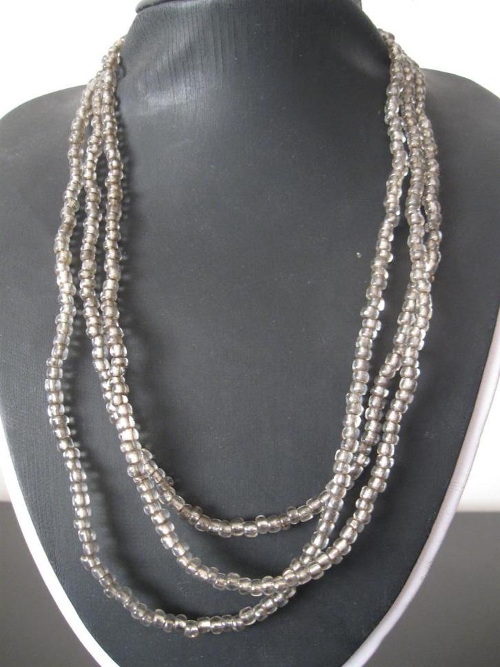 Lange ketting van glaskraaltjes goede staat vintage, Sieraden, Tassen en Uiterlijk, Kettingen, Zo goed als nieuw, Overige materialen