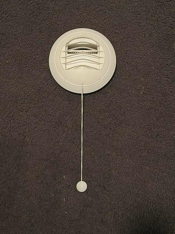 Ventilatie ventiel afzuiging Alize 20/75 m3/h 120mm, Doe-het-zelf en Verbouw, Ventilatie en Afzuiging, Zo goed als nieuw, Ventilator